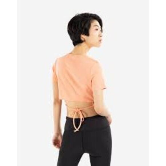 Puma Classic Fit Ribbed Crop Tee Pink Peach String Tie Bottom Hem Women's Large - Picture 2 of 6